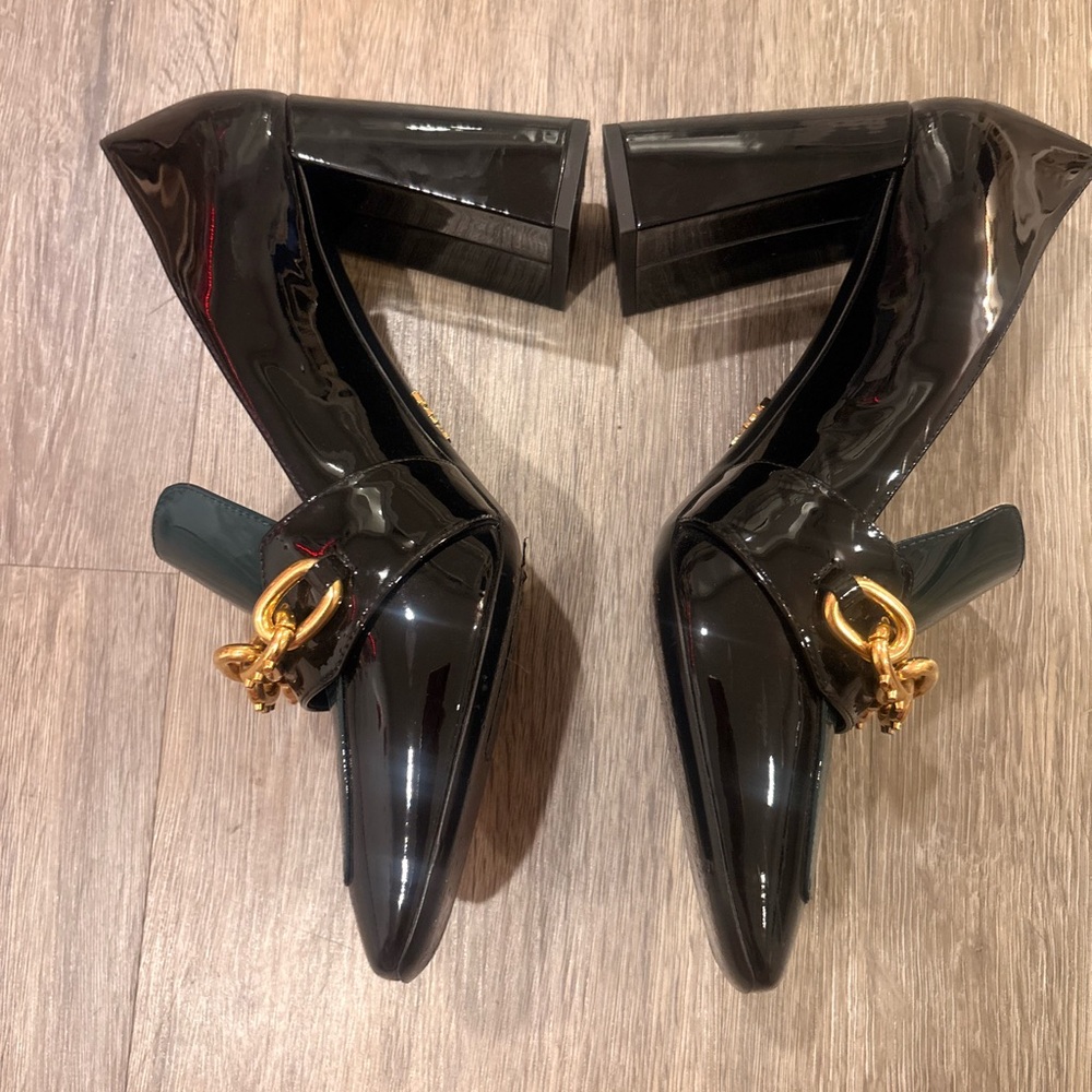 Prada Women's Black Patent Leather Chain Loafer Heels with dust bag - Picture 2 of 5